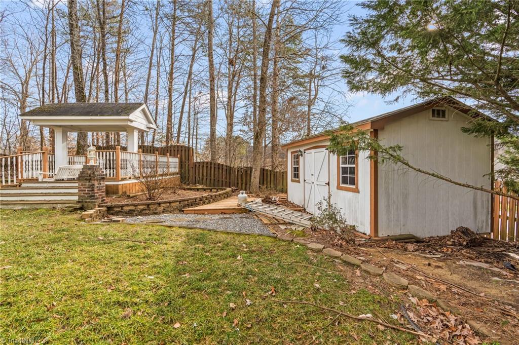 5200 Lager Court, McLeansville