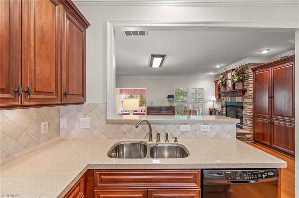 4131 Coachman's Court