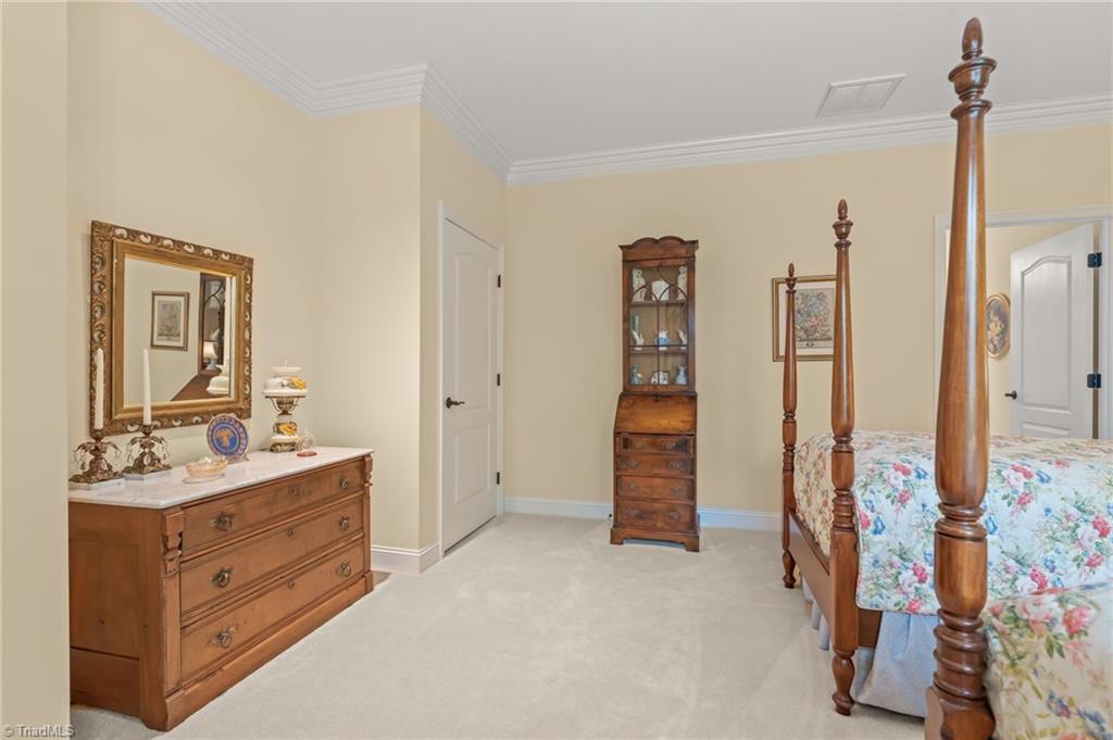 4131 Coachman's Court