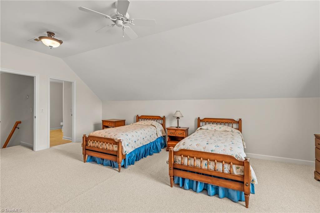 4131 Coachman's Court