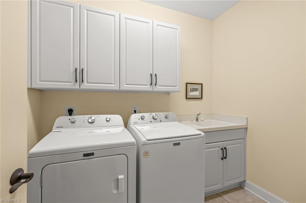 4131 Coachman's Court