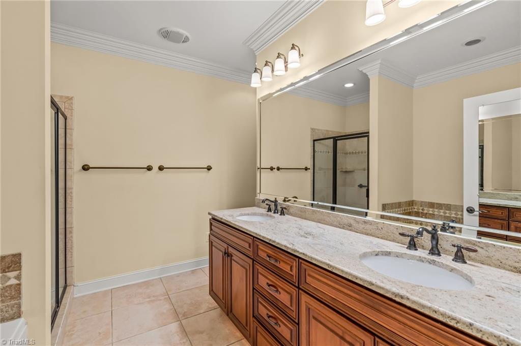 4131 Coachman's Court