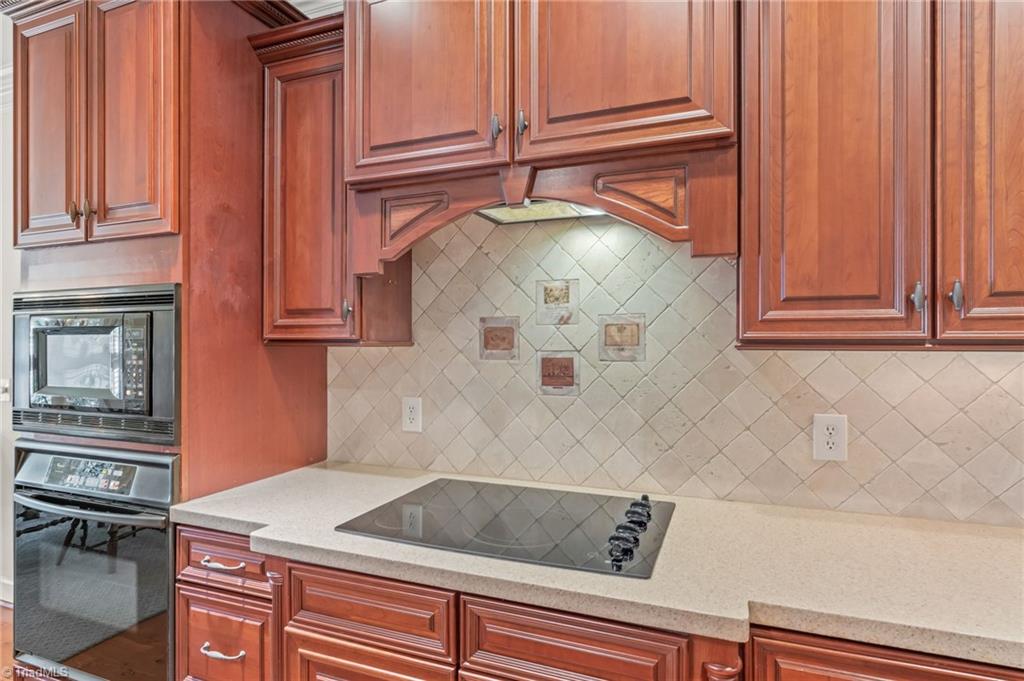 4131 Coachman's Court
