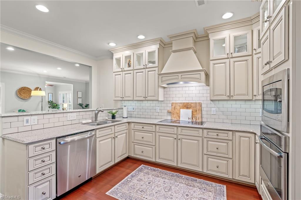 4135 Coachman's Court