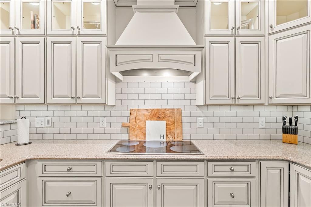 4135 Coachman's Court