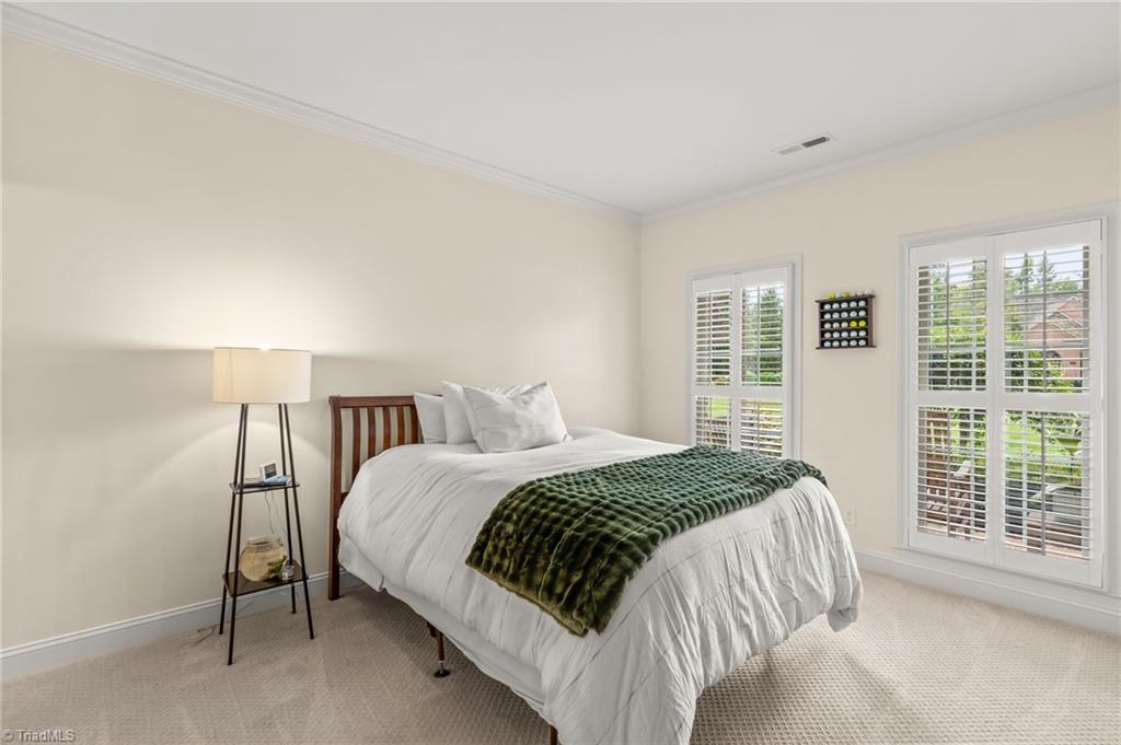 4135 Coachman's Court