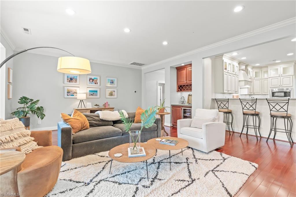 4135 Coachman's Court