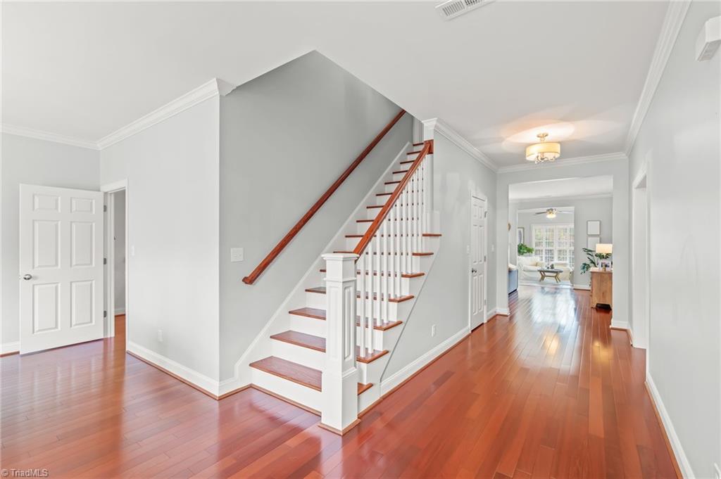 4135 Coachman's Court