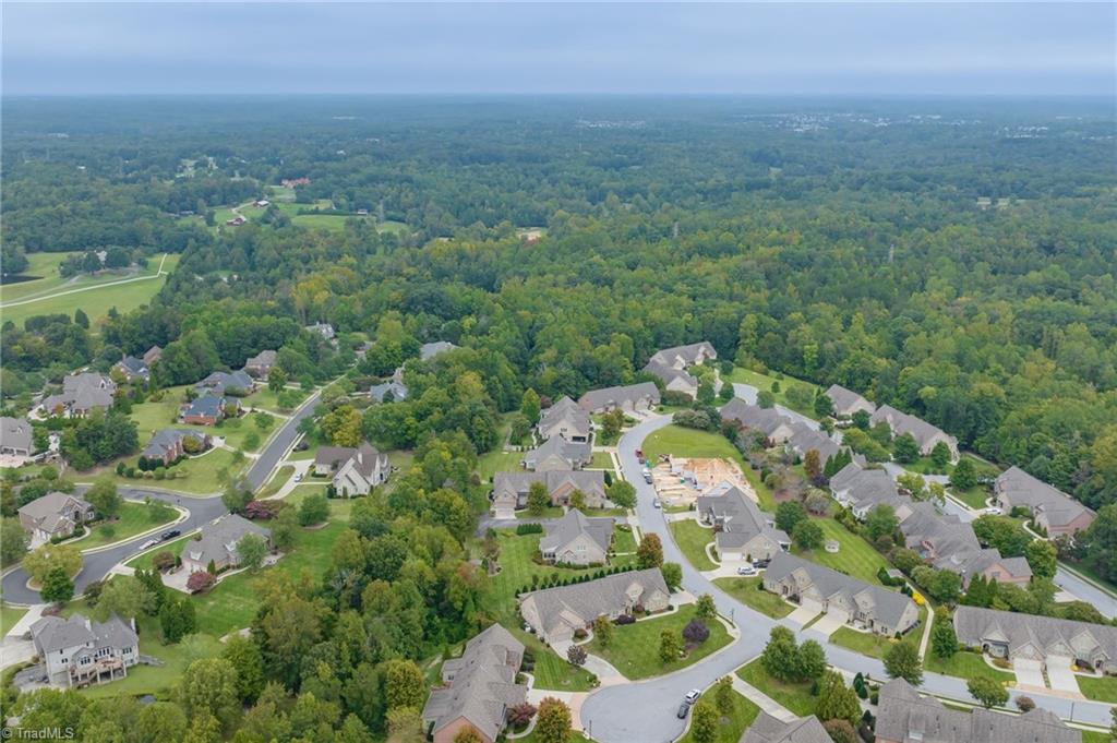 4135 Coachman's Court