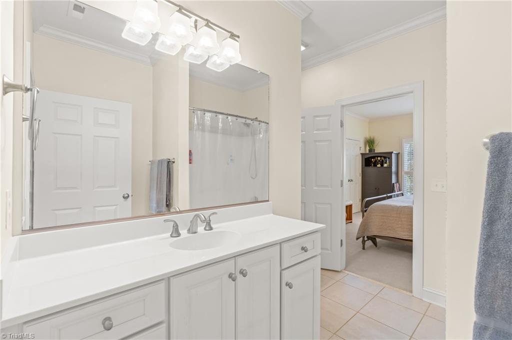 4135 Coachman's Court