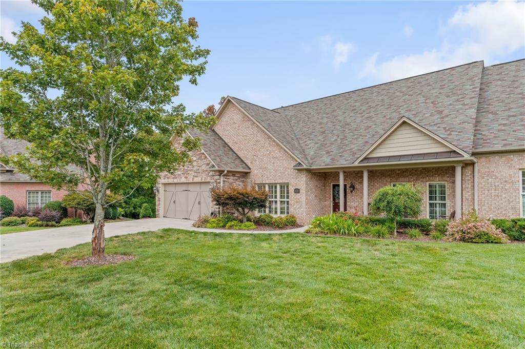 4135 Coachman's Court