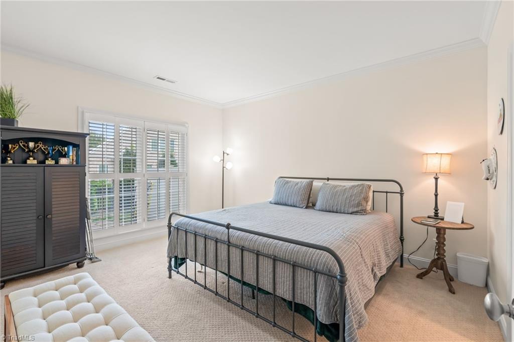 4135 Coachman's Court