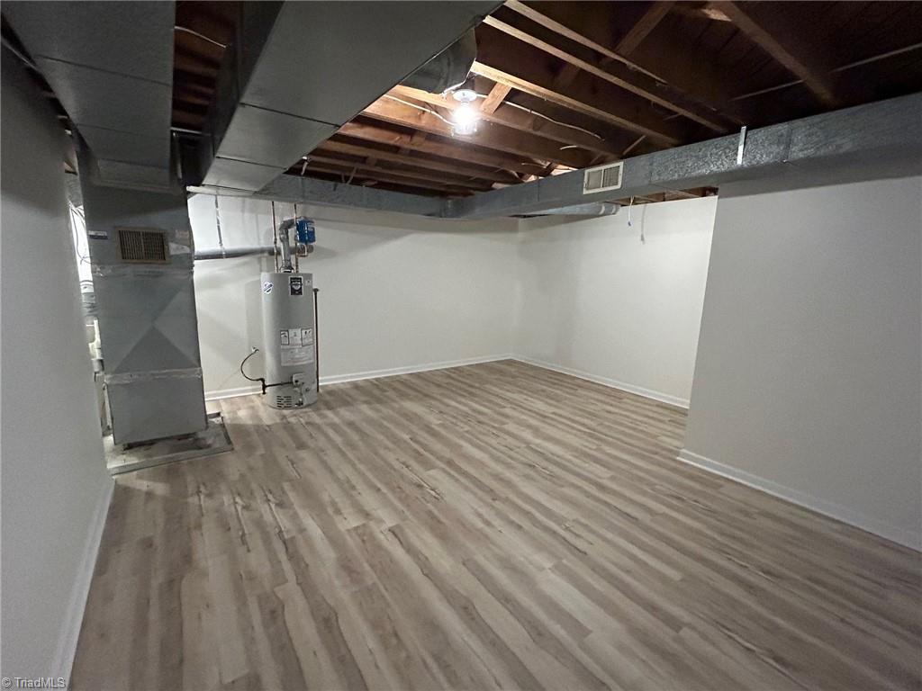 204 W Parris Avenue
