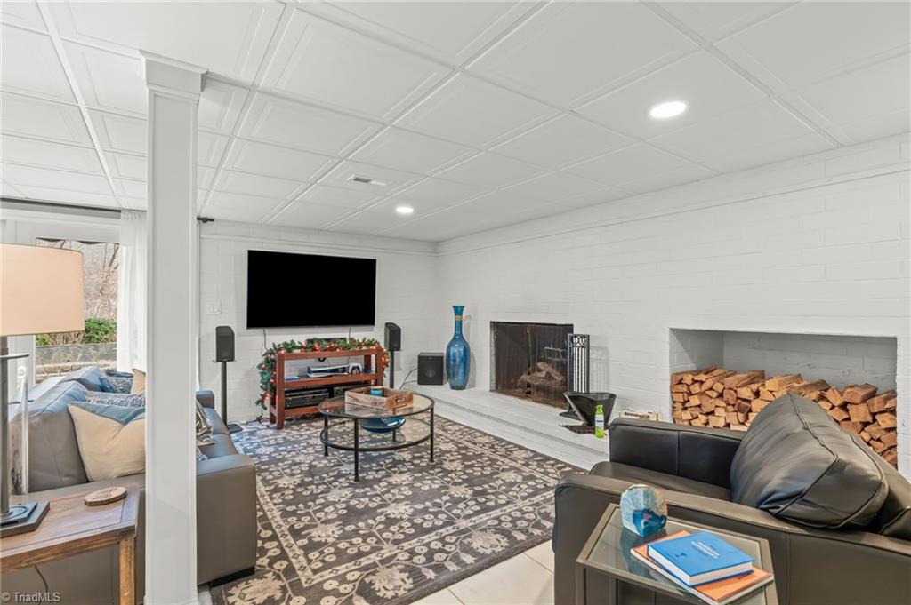 208 Shadow Valley Road