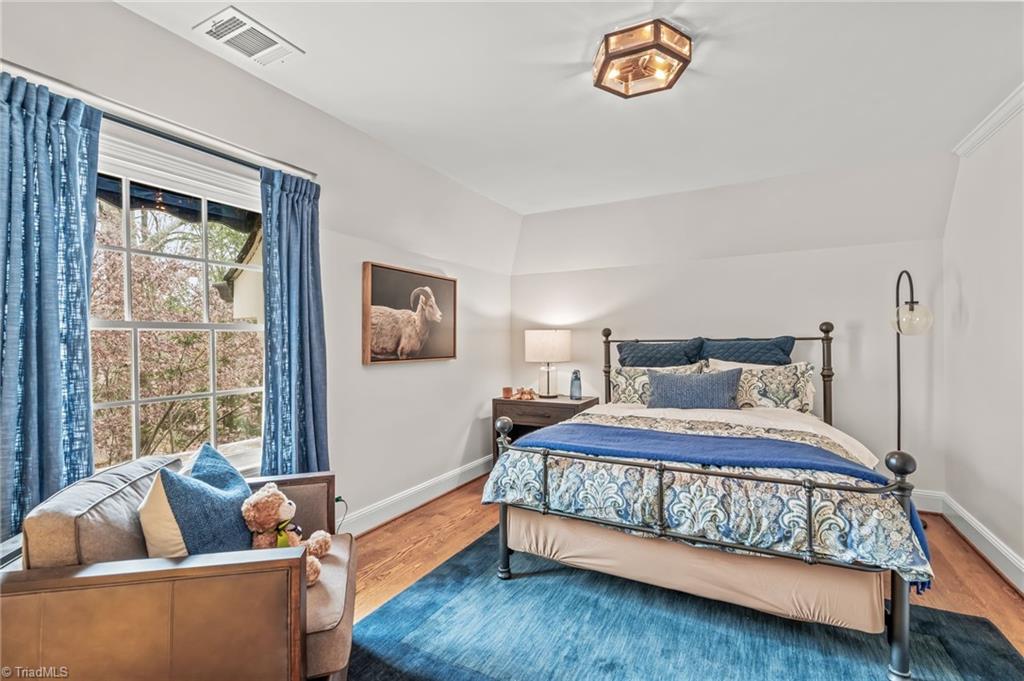 208 Shadow Valley Road