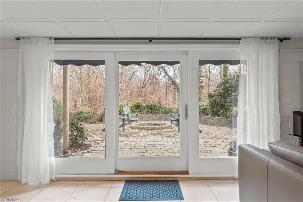 208 Shadow Valley Road
