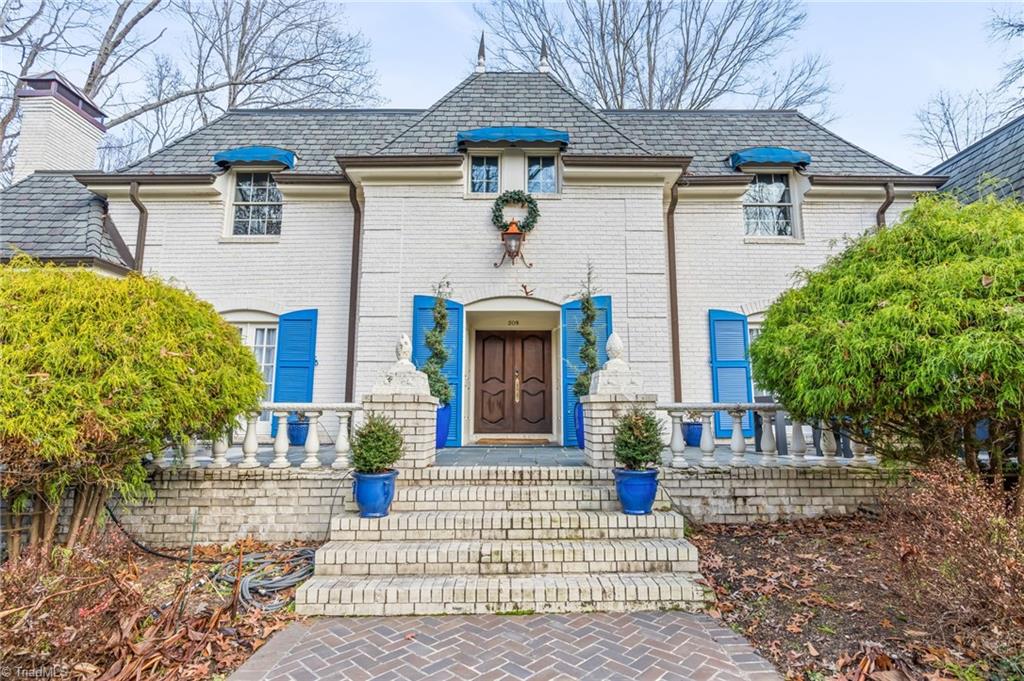 208 Shadow Valley Road