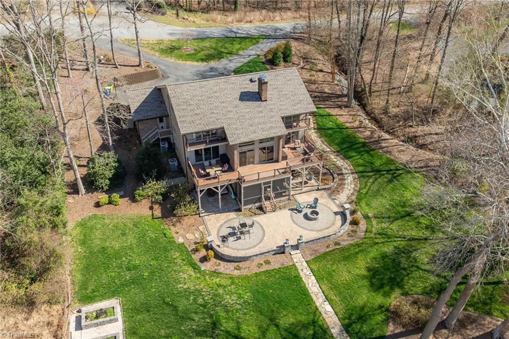 211 Cascade Drive