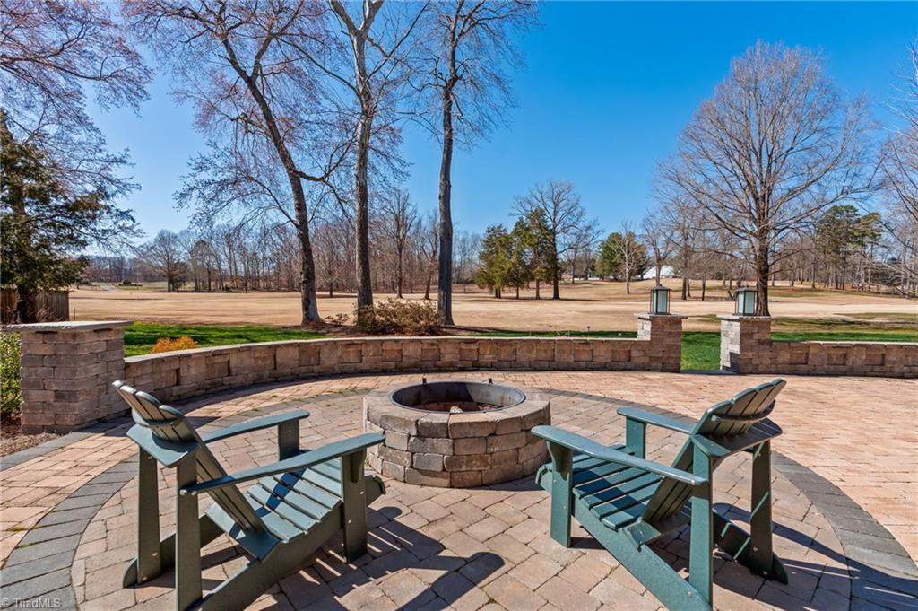 211 Cascade Drive