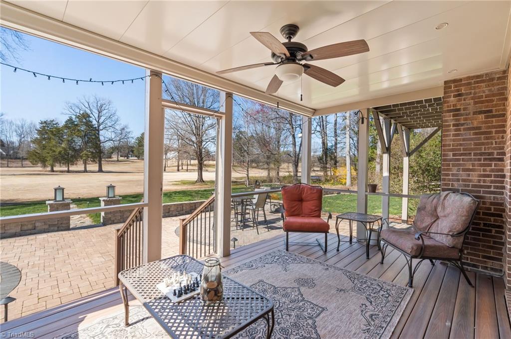 211 Cascade Drive