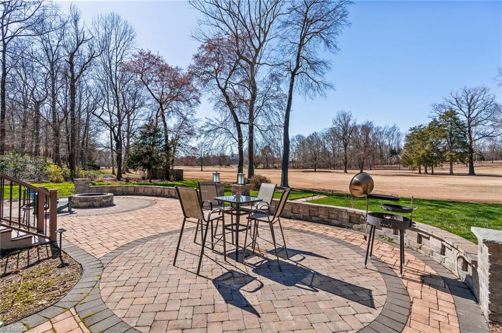 211 Cascade Drive