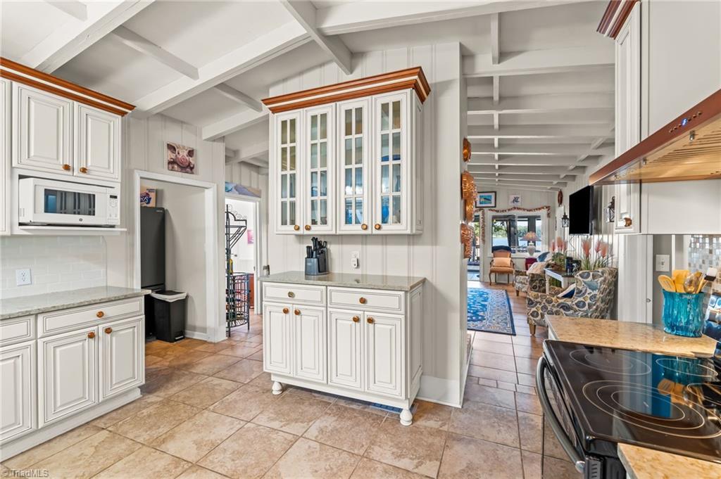 309 Shoreline Drive