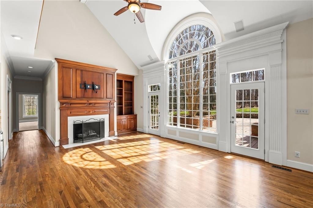 7902 Southerland Drive