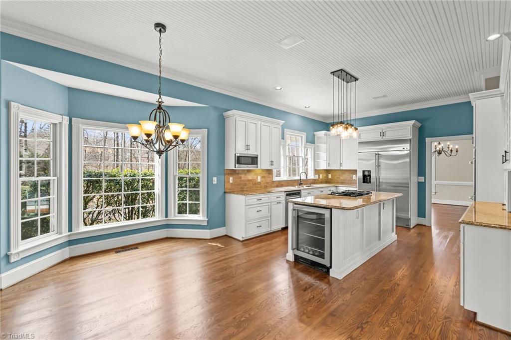 7902 Southerland Drive