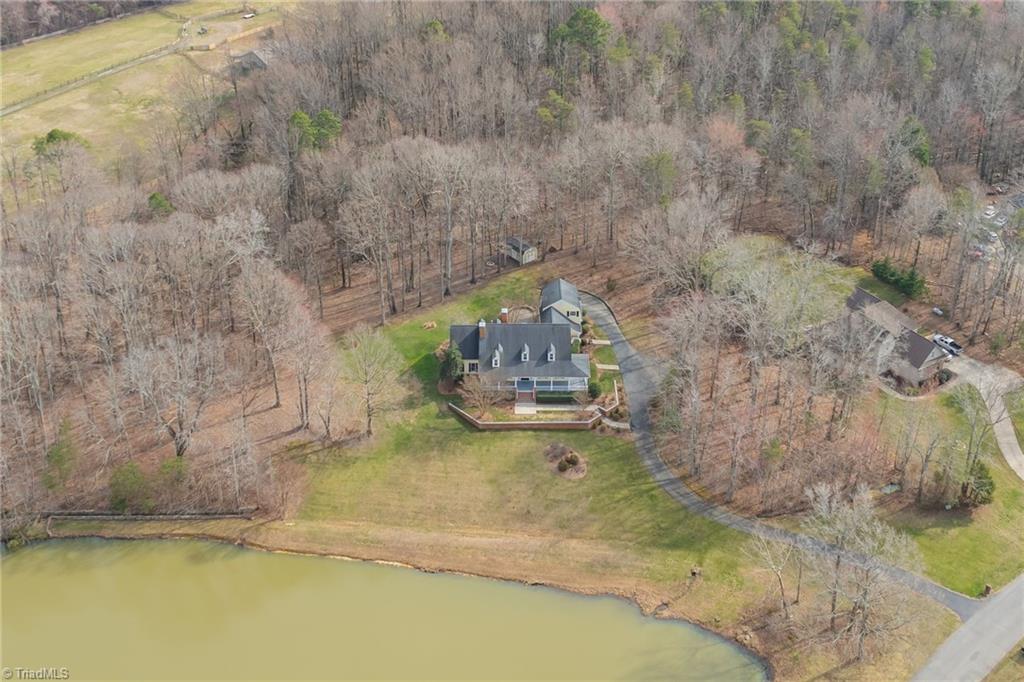 7902 Southerland Drive