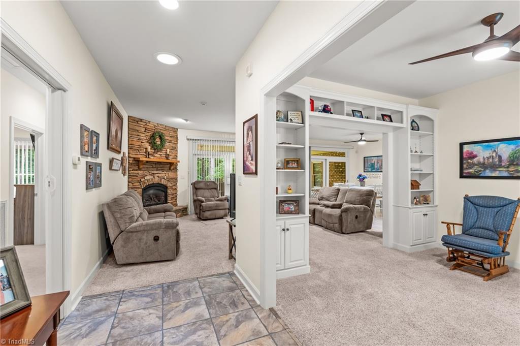 434 Yachtsmans Point Drive