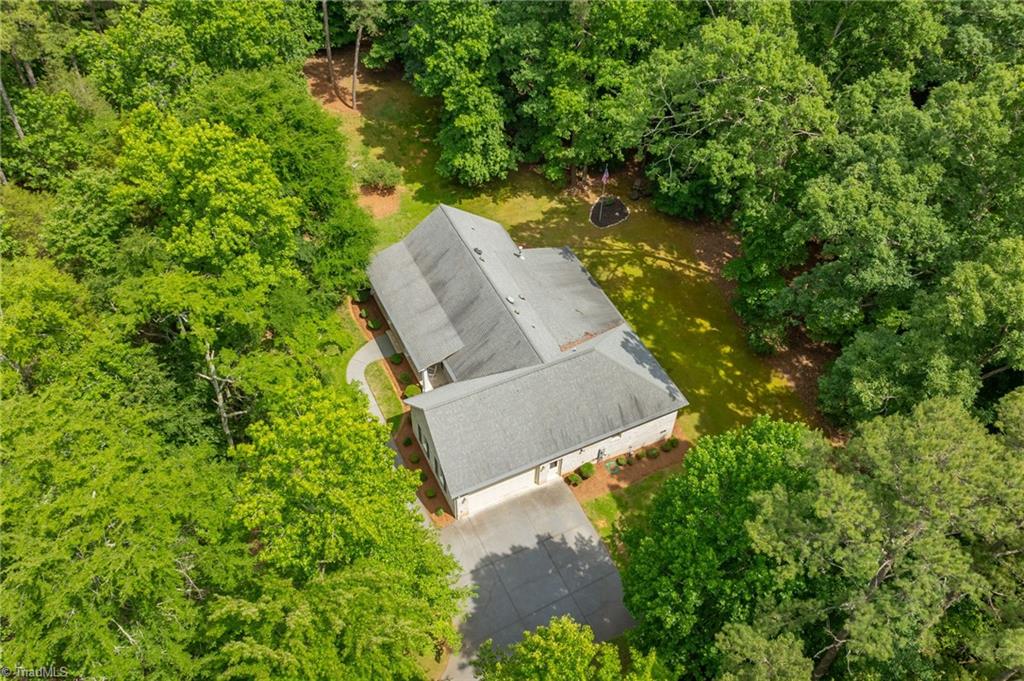 434 Yachtsmans Point Drive
