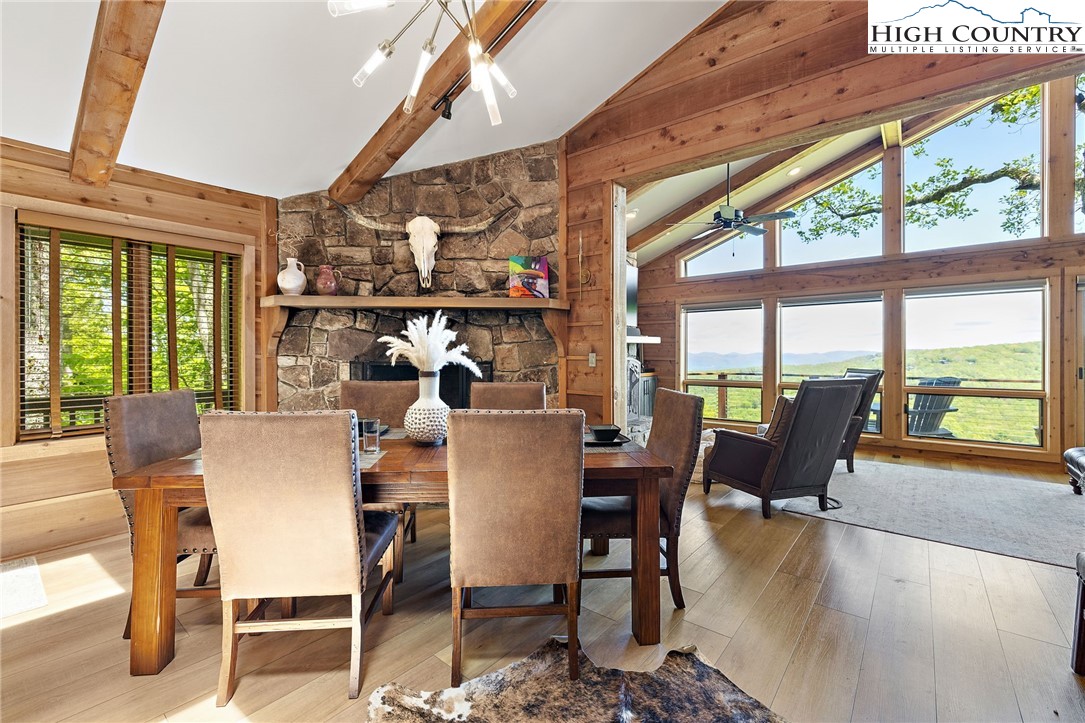 148 Grassy Gap Loop Road