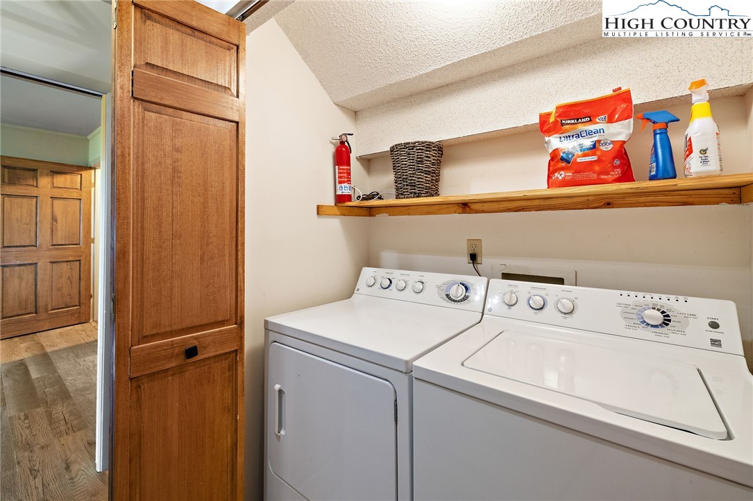 148 Grassy Gap Loop Road