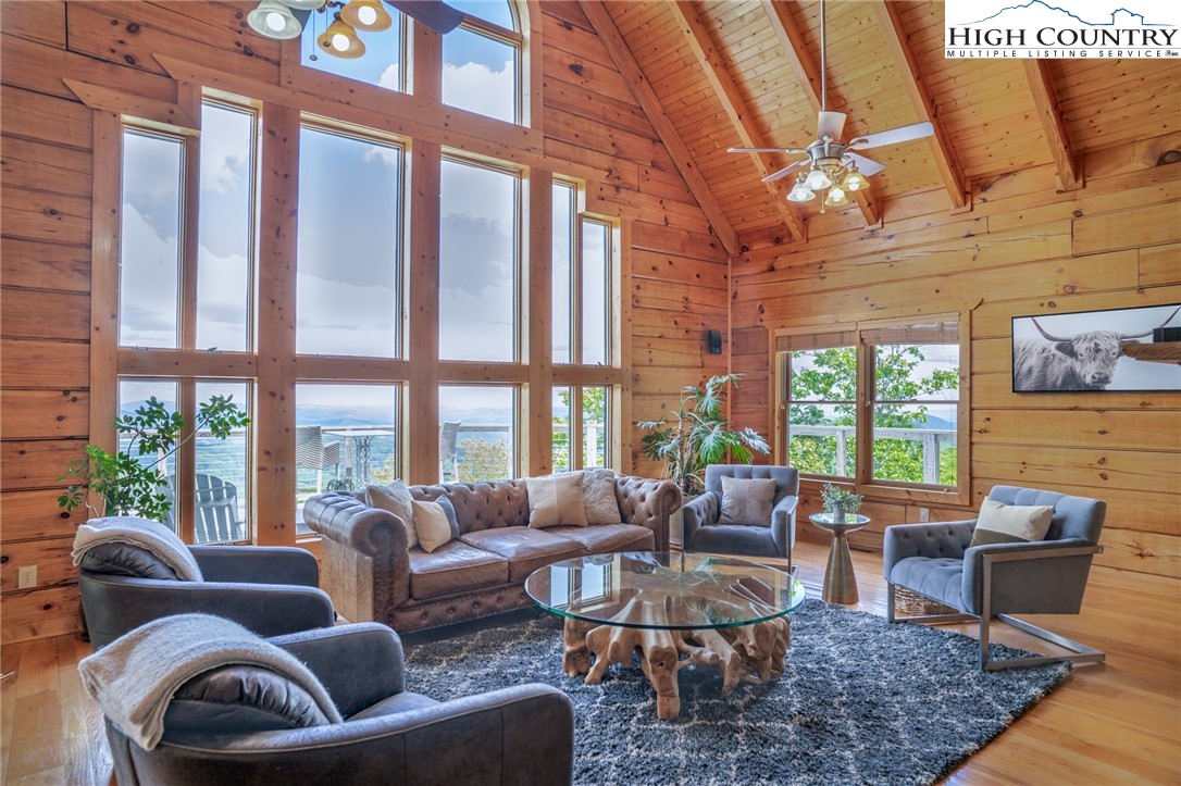 372 Broken Arrow Trail