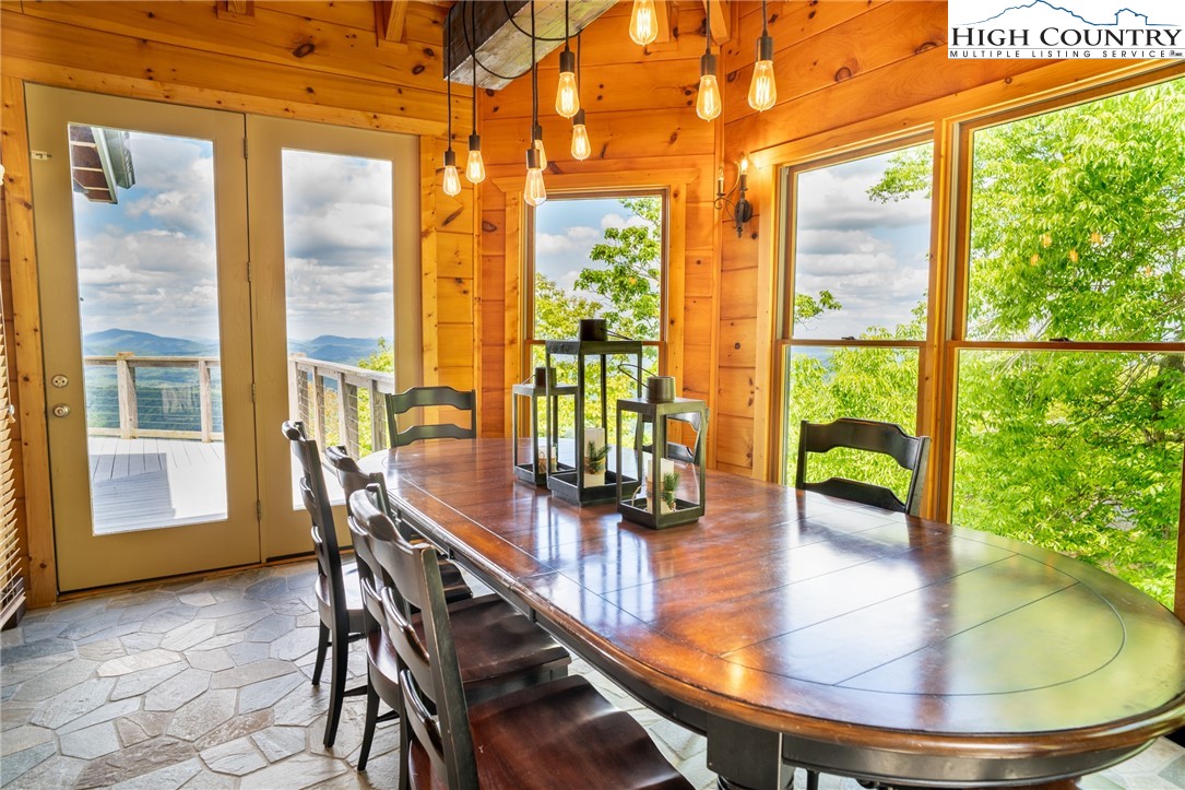 372 Broken Arrow Trail