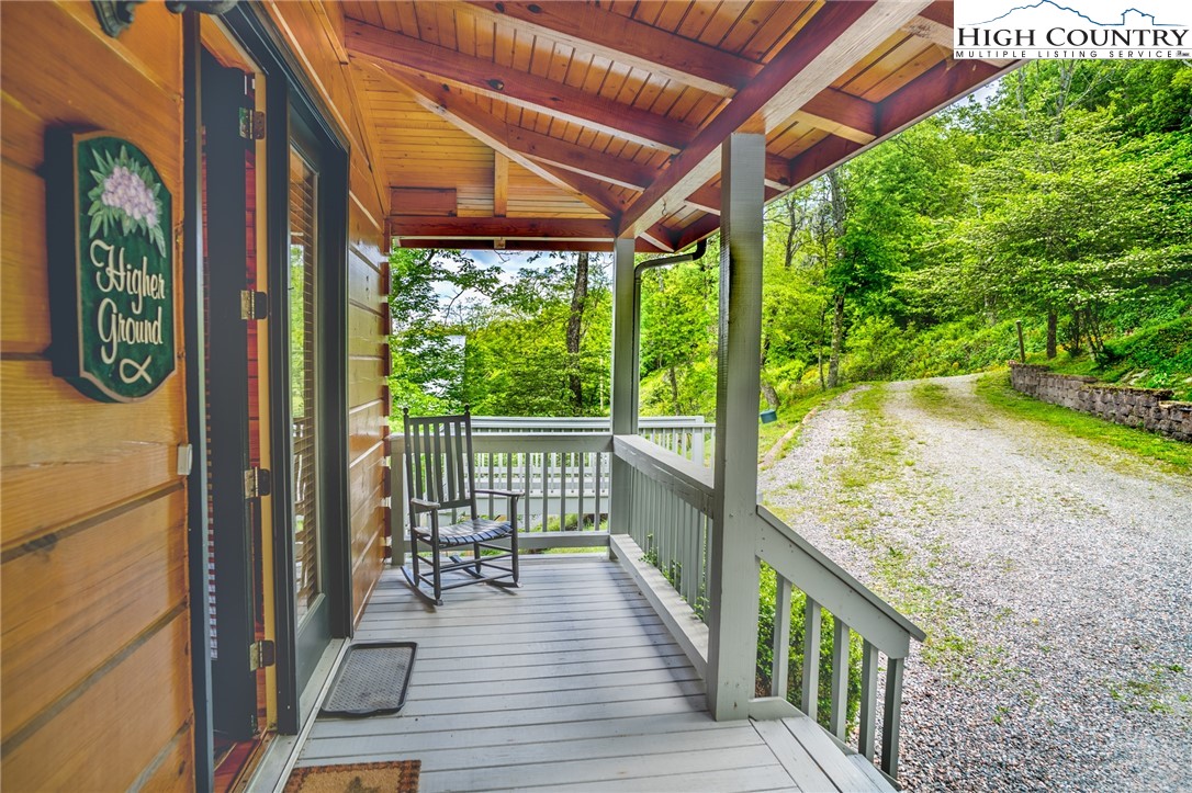 372 Broken Arrow Trail