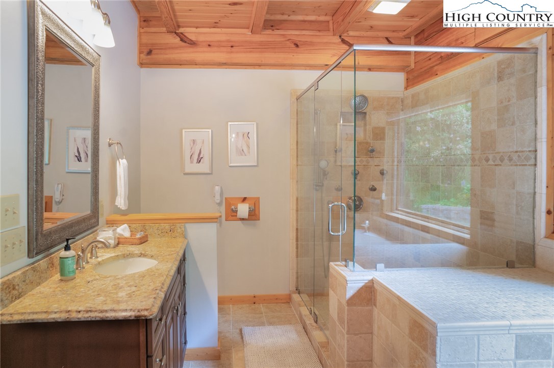 372 Broken Arrow Trail