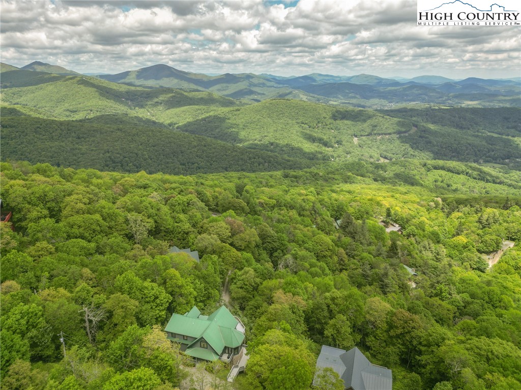 372 Broken Arrow Trail