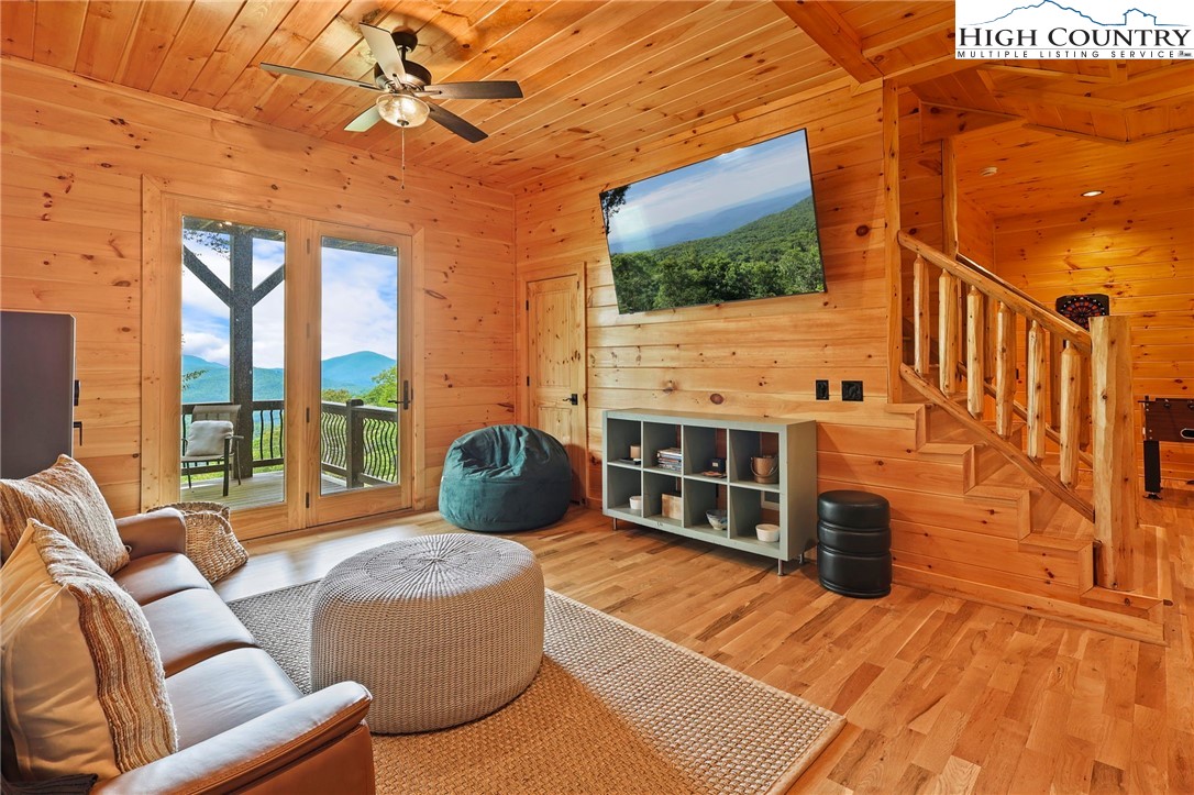 543 Broken Arrow Trail