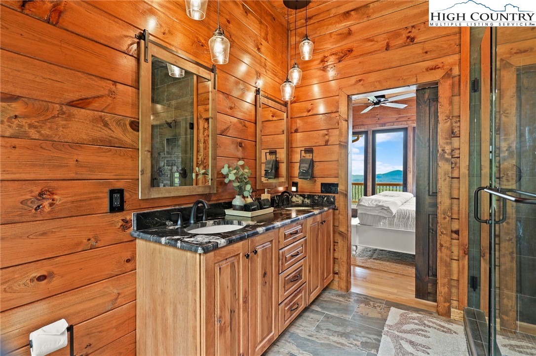 543 Broken Arrow Trail