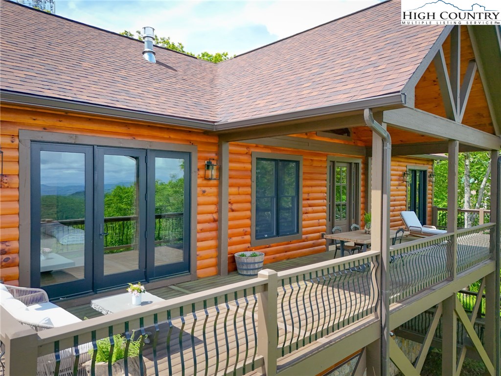 543 Broken Arrow Trail