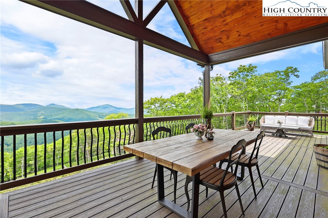 543 Broken Arrow Trail