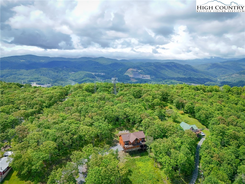 543 Broken Arrow Trail