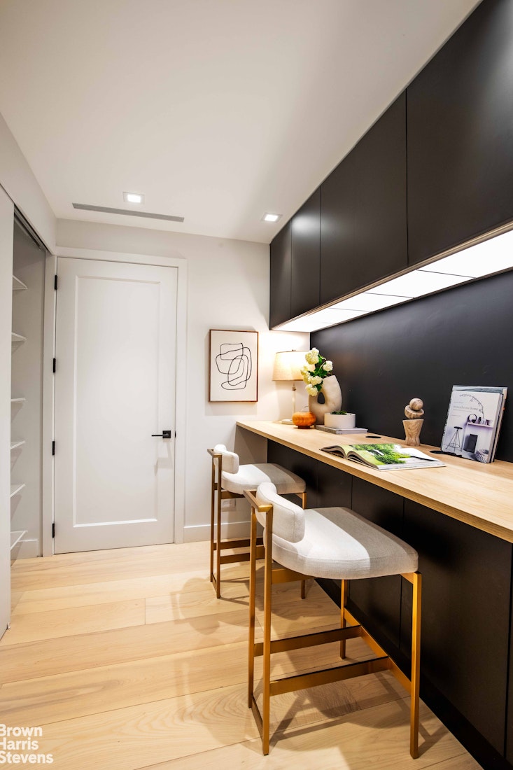 250 W 82ND Street 51