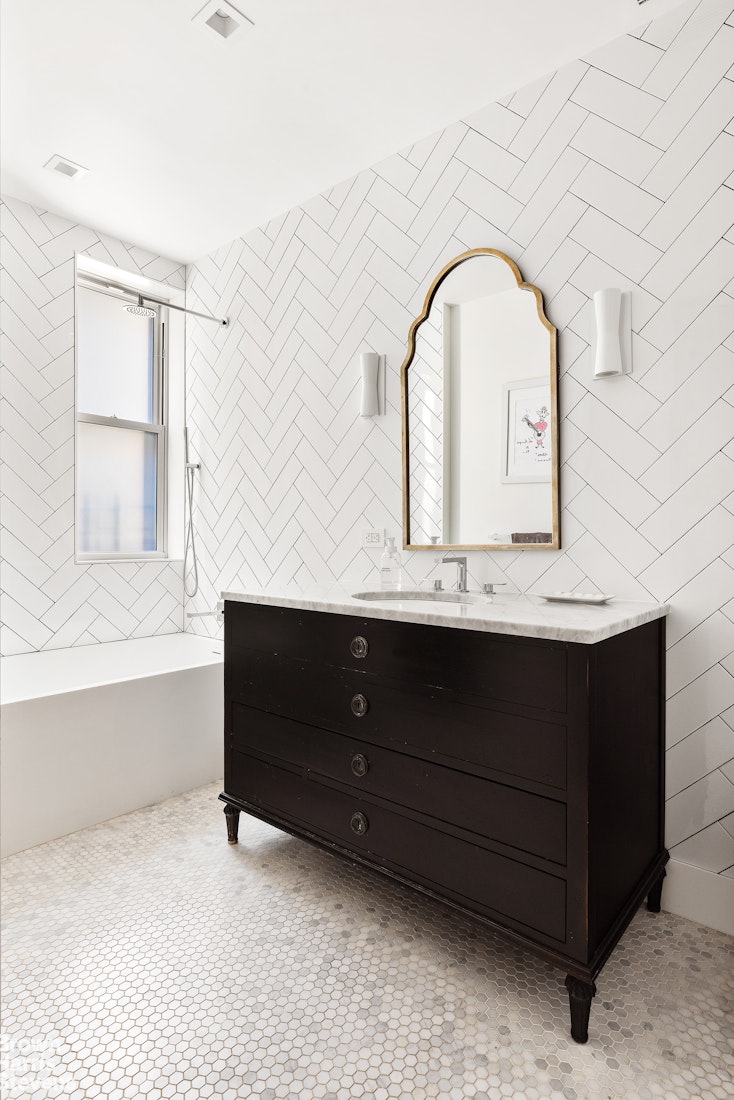 250 W 82ND Street 51