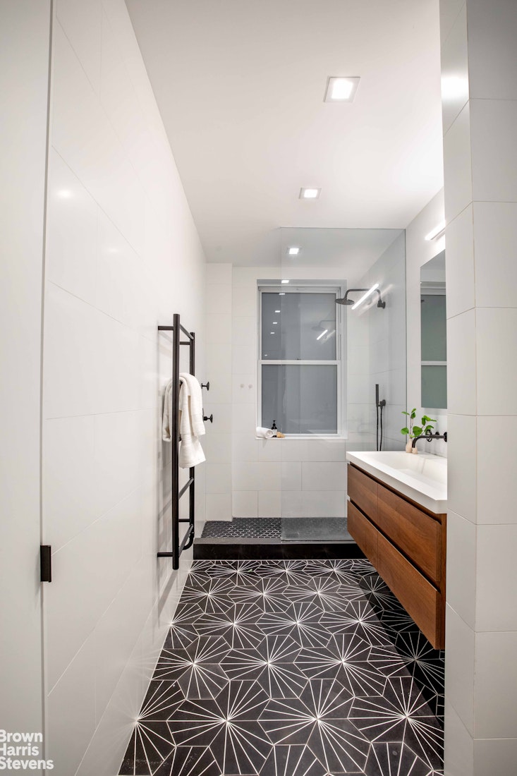 250 W 82ND Street 51