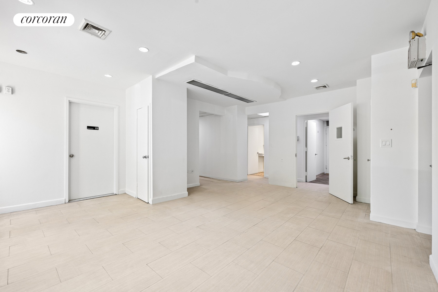 211 CENTRAL Park W 1D