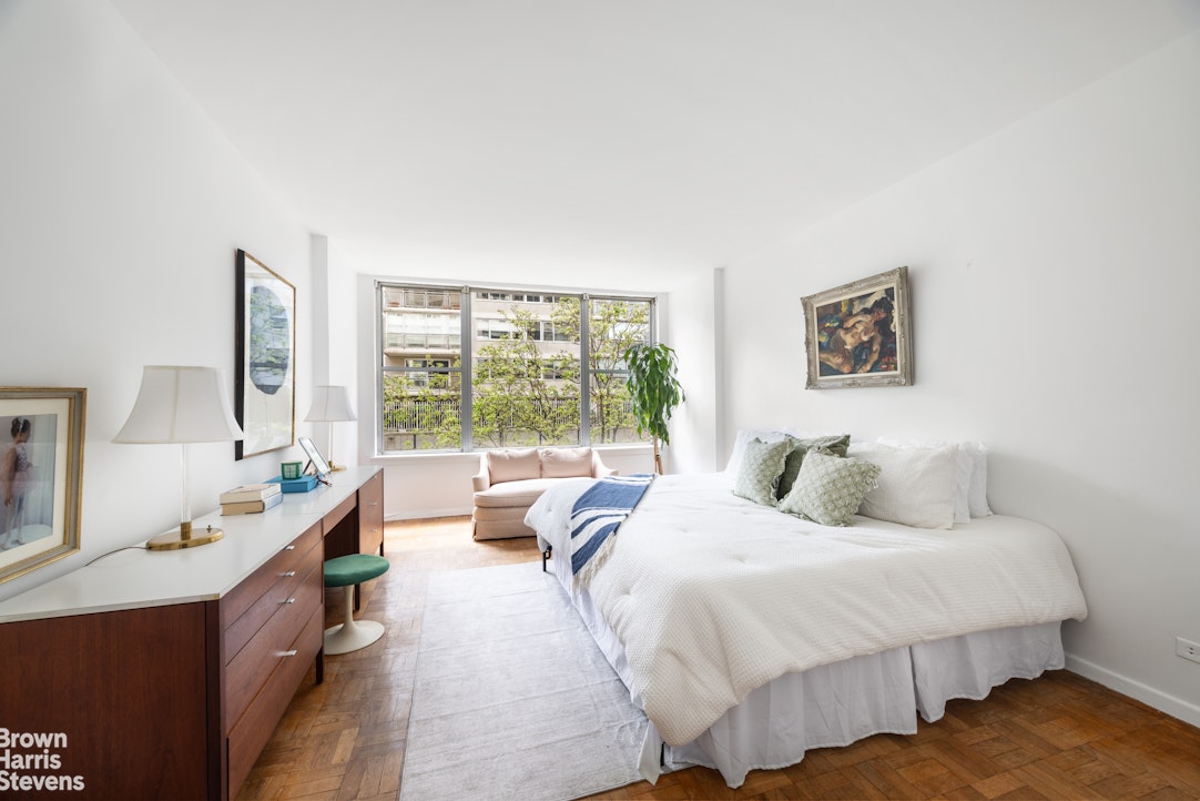 169 E 69TH Street 3C