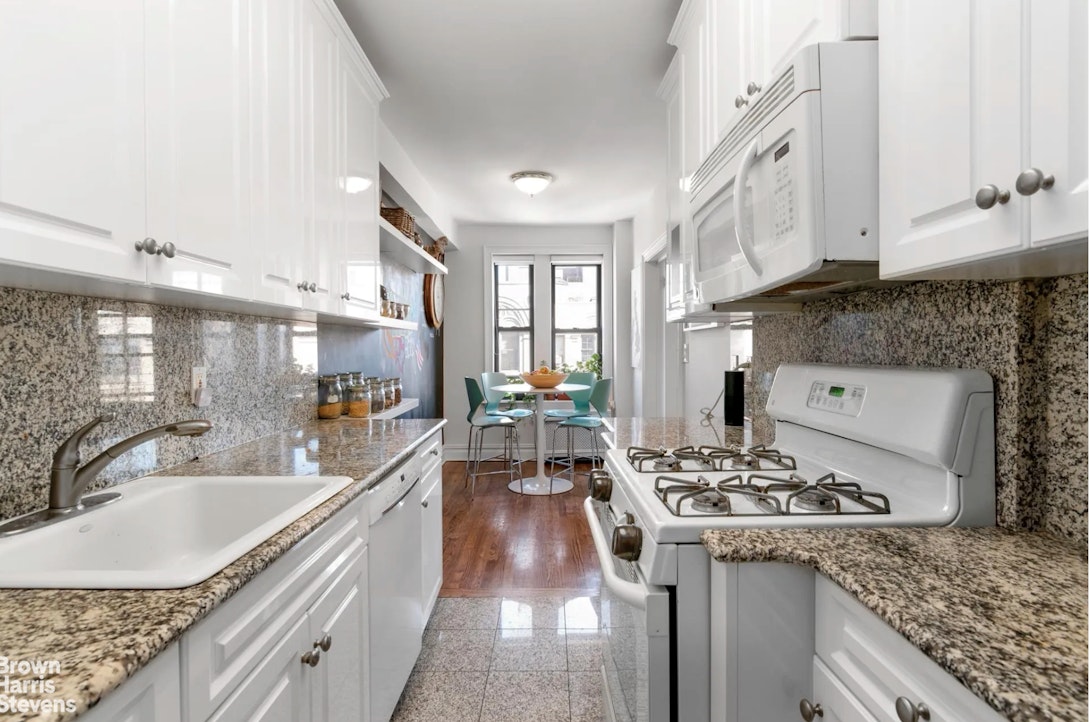 327 CENTRAL Park W 15B