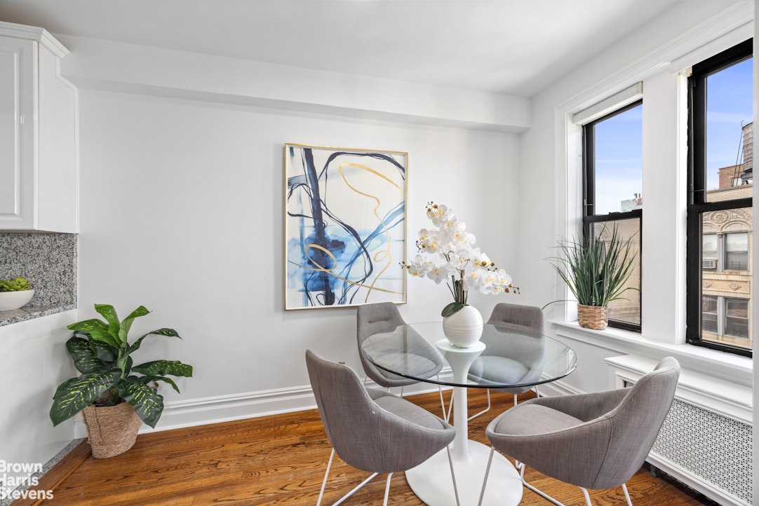 327 CENTRAL Park W 15B